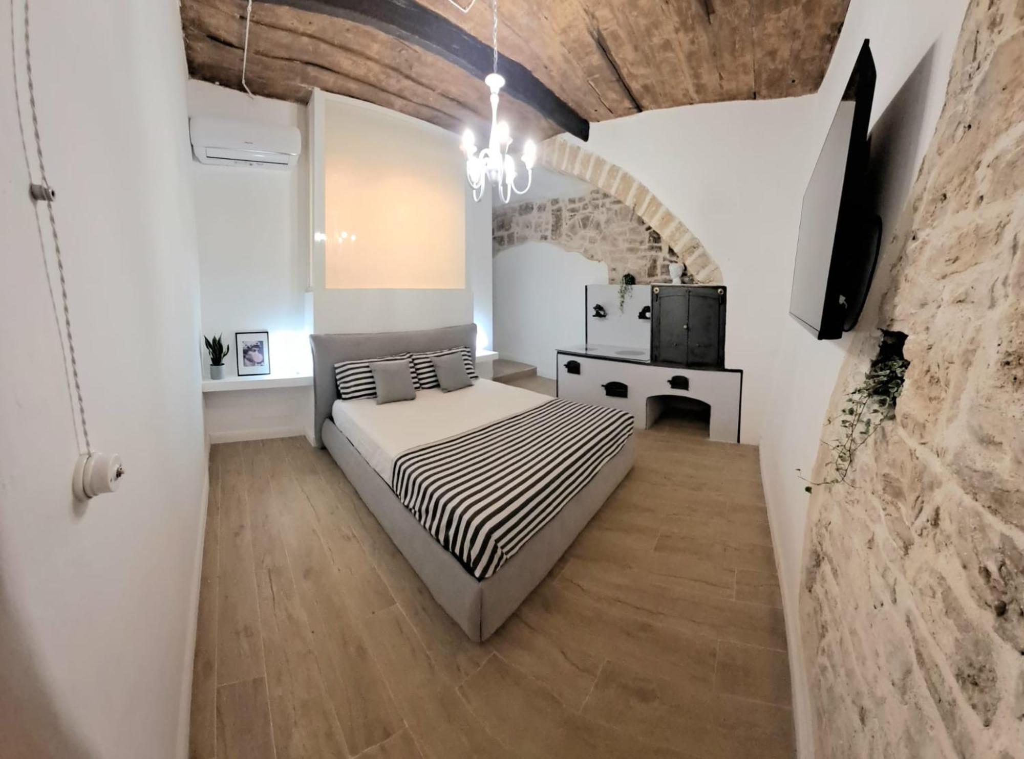 Suite San Marco Bari Bagian luar foto