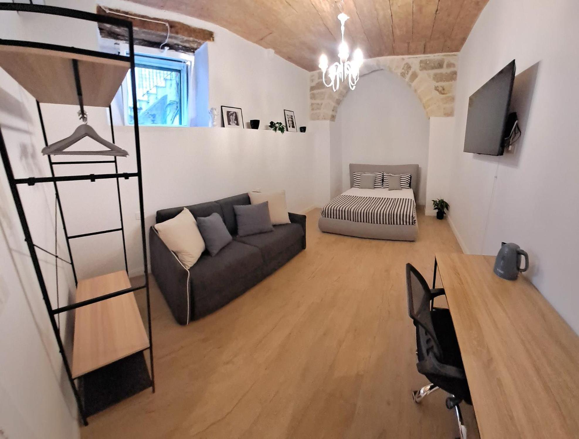 Suite San Marco Bari Bagian luar foto